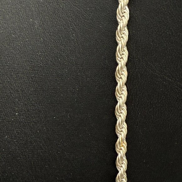 Twist Rope Chain Tassel Lariat Necklace Silver Tone Chic Elegant Minimalist - Picture 4 of 7